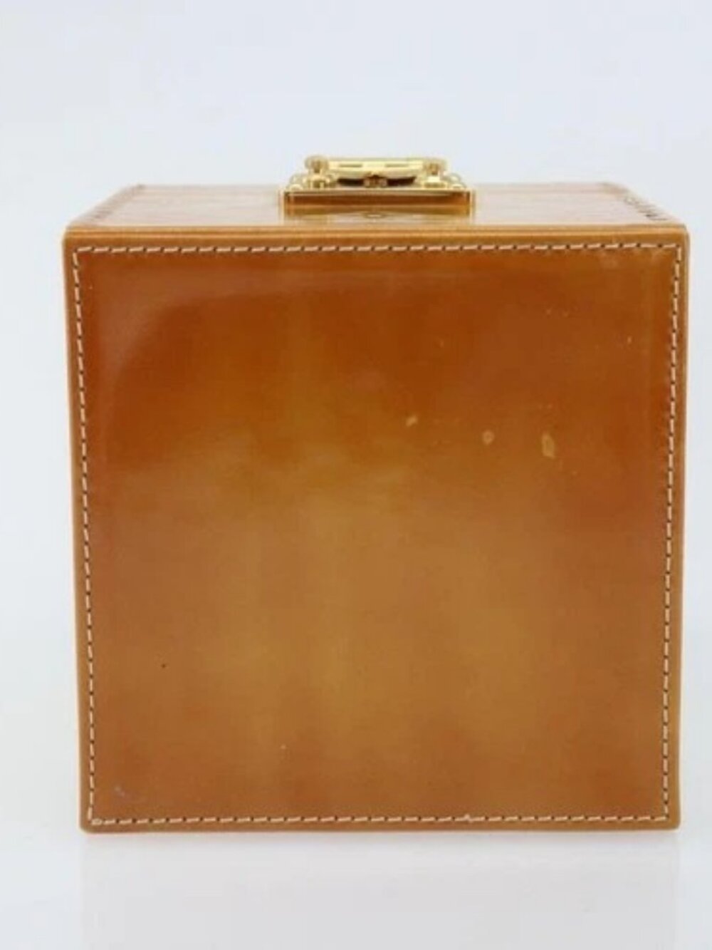 LOUIS VUITTON Monogram Vernis Bleecker Cosmetic Pouch Beige M91002 Auth 173131 - Picture 5 of 15